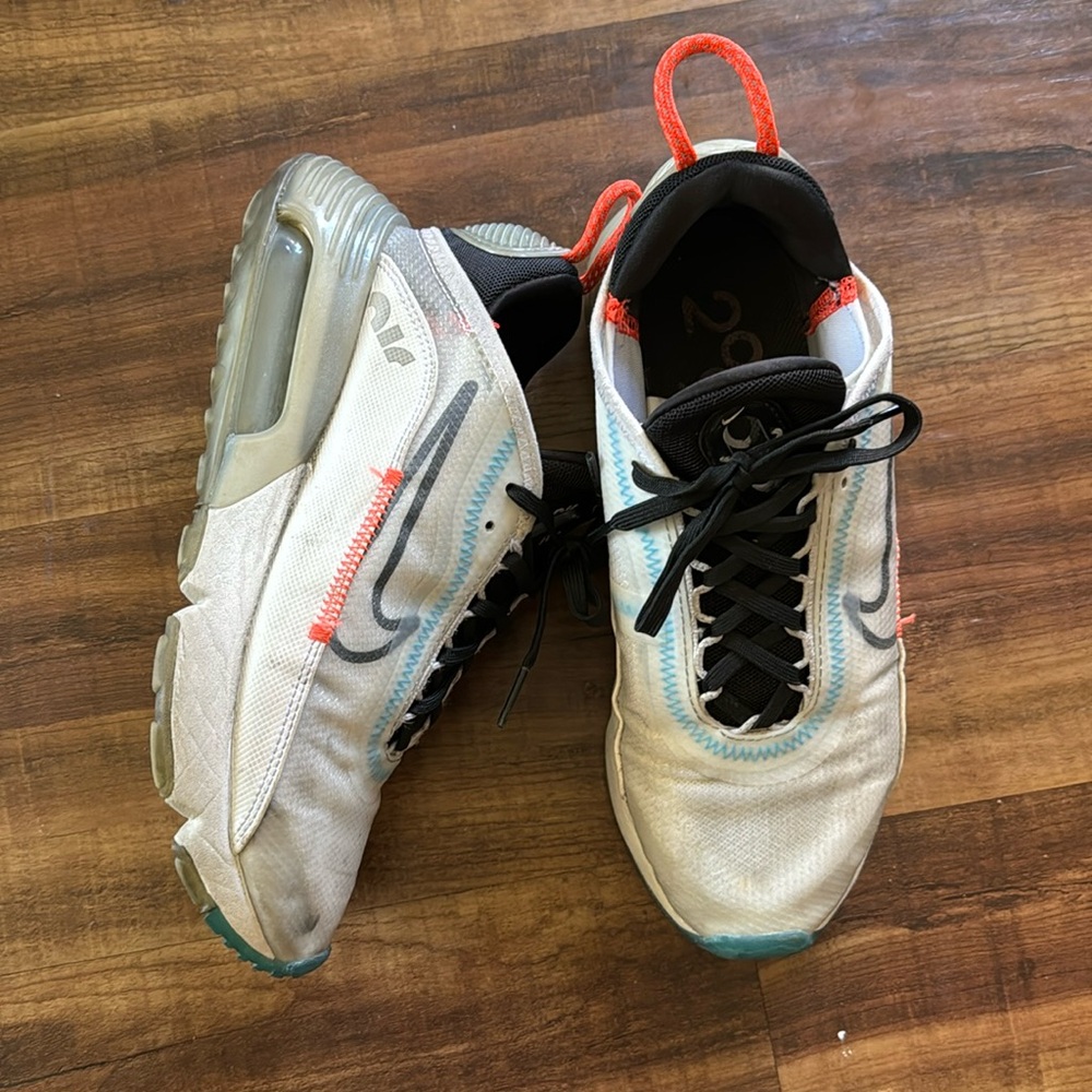 Nike Air Max 2090